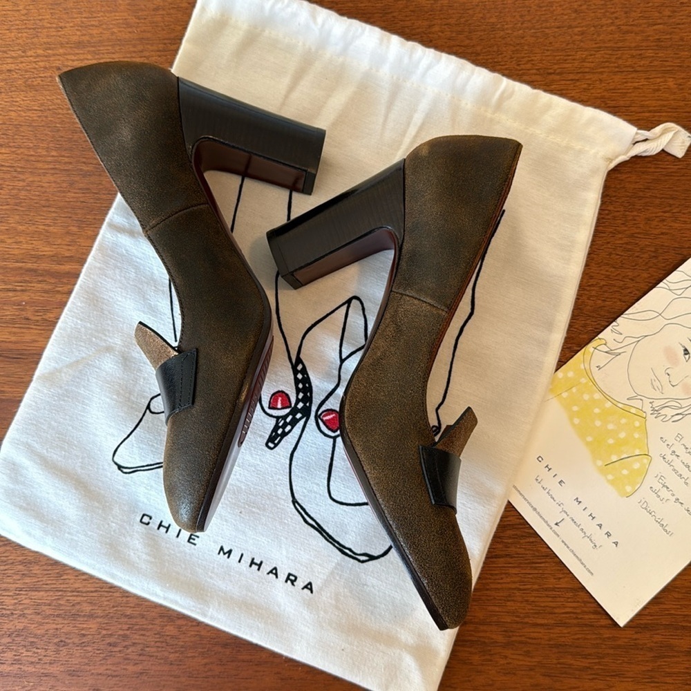 new Chie Mihara “Edela-C” Suede Mid-Heel Pumps in Size 9 - Picture 3 of 8